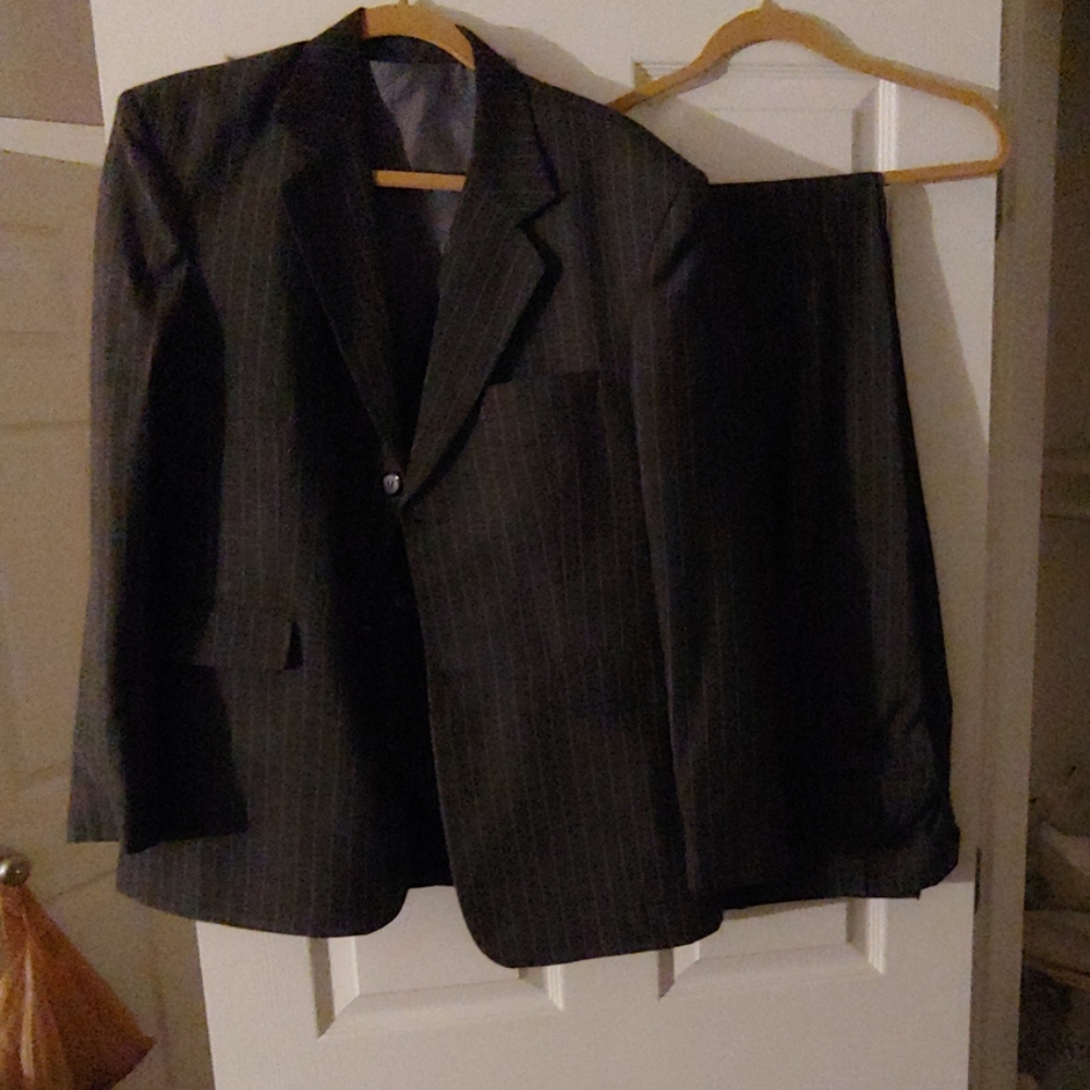 Suit